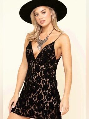 Free People Dangerous Love Deep V Neck Lace Mini Dress Size 2